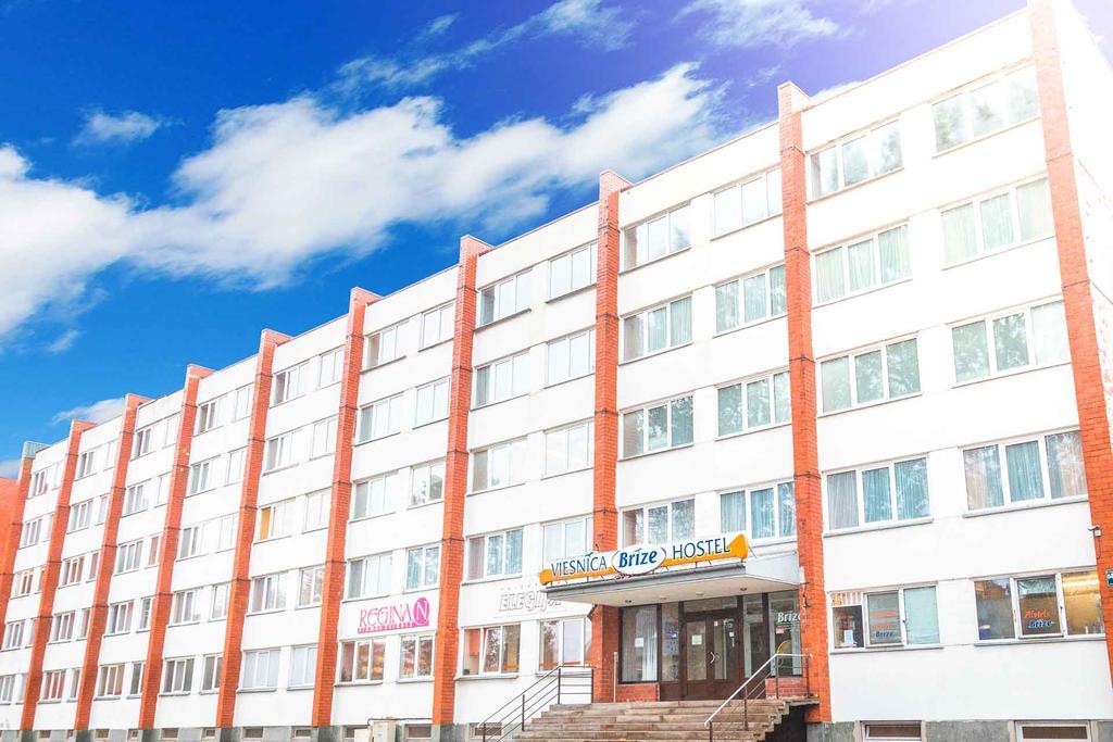 Hostel Brize Liepaja Exterior photo